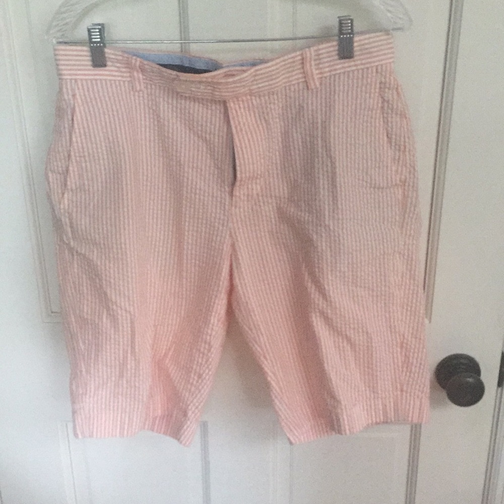 Brooks Brothers Bermuda short, Genuine seersucker